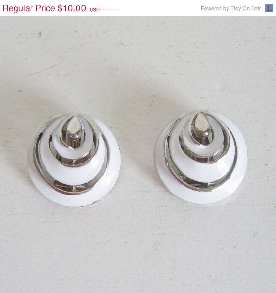 Memorial Day Sale Vintage clip-on earrings silver and white enamel circle swags