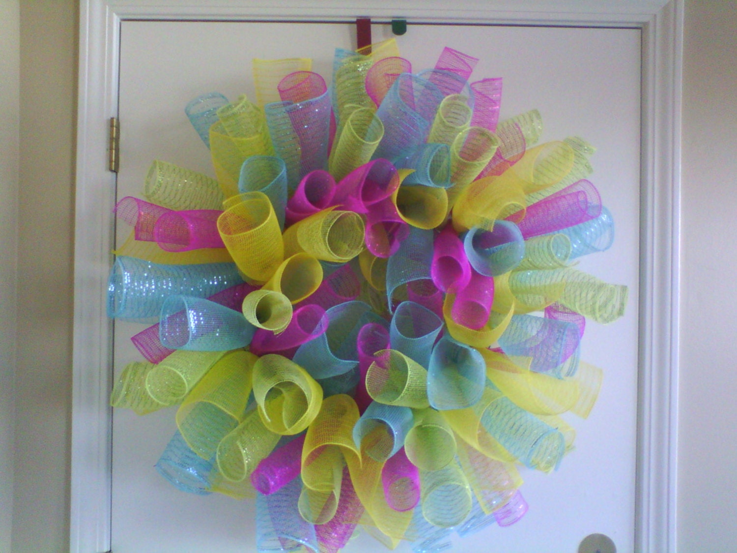 You Choose Colors - Spring  Deco Mesh Curly Spiral Wreath  - 27 inch round - made to order - Valentine's Day - Easter -