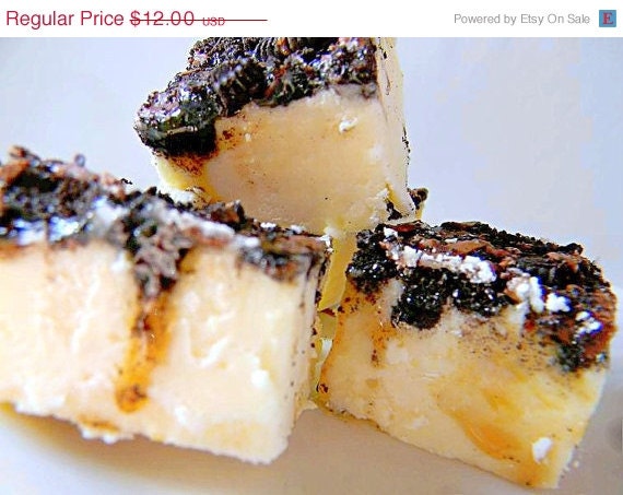 SALE Julie's Fudge - MUDSLIDE PIE w/Oreo Crumbles, Caramel Drizzles & Belgian Milk Chocolate Shavings - 6 Pieces (Over 1/2 Pound)