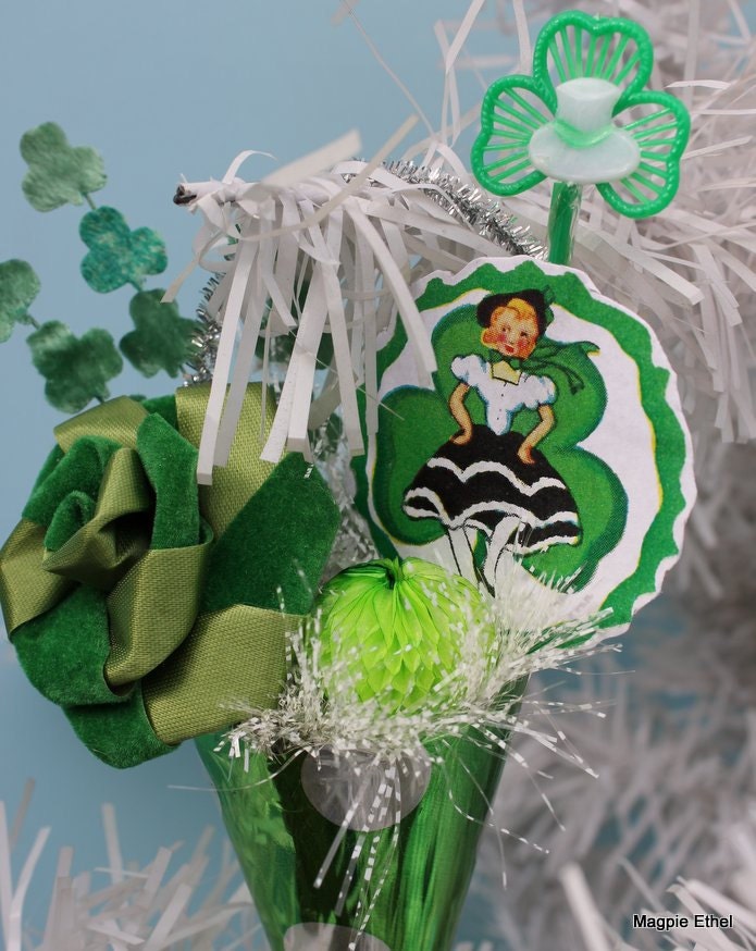 St Patrick's Day Vintage Foil Candy Container Ornament - Darling Irish Lass Dancing Jig