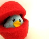 Easter Chick in an Egg - Needle Felted Wool Toy - Waldorf - Bird - Nest Egg
