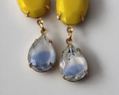 Sunny Blue Skies Earrings - Sky Blue and Opaque Lemon Yellow Crystal Dangles - Gold Brass - Spring Wedding, Bridal - Vintage - Gift Box