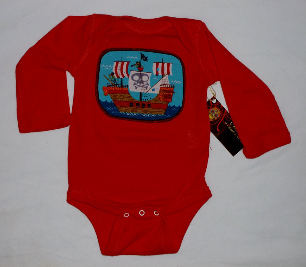 New Pirate Ship Bodysuit Size nb-18m