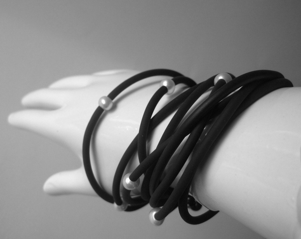 trendy pearl bangle, edgy rubber bracelet, versatile rubber jewelry, black and white