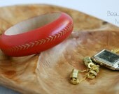 Garnet Red Hand Painted Wooden Bangle with Modern Graphic Gold Arrowheads