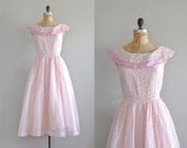 vintage 1950s dress / eyelet 50s dress / Tout Suite dress
