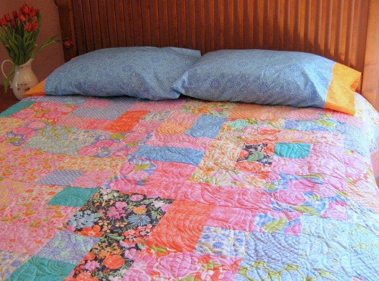 Queen Bed Quilt Ensemble Honey Honey