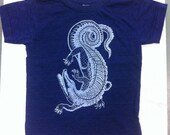 kids t-shirt with crocodile design sizes 2, 4, 6