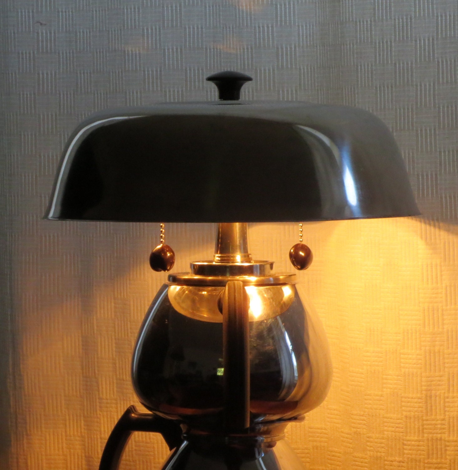 Mae West coffee pot lamp