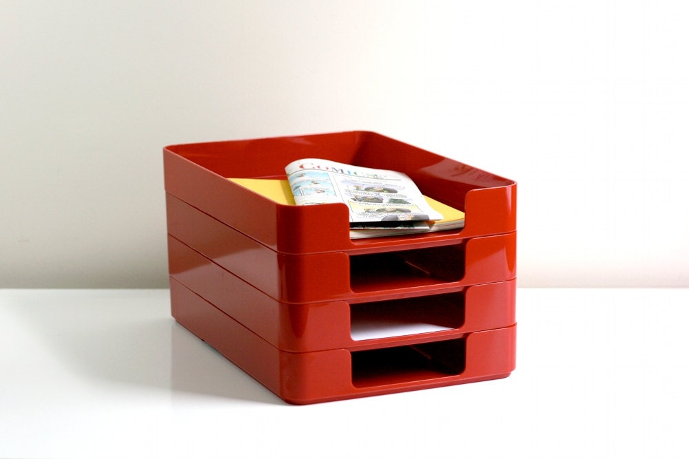 Vintage Radius One Red Paper Trays by William Sklaroff