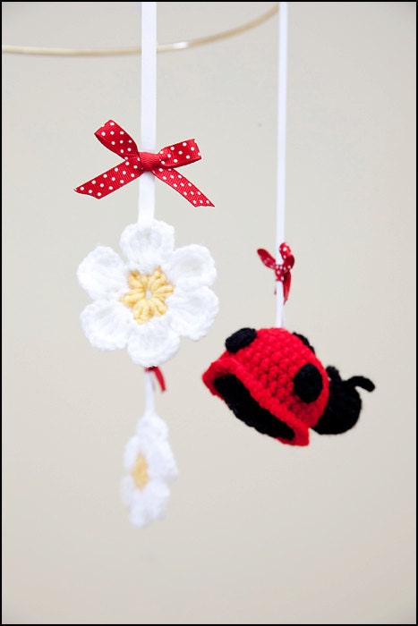 ladybug baby mobile, crochet baby mobile, ladybug nursery decor