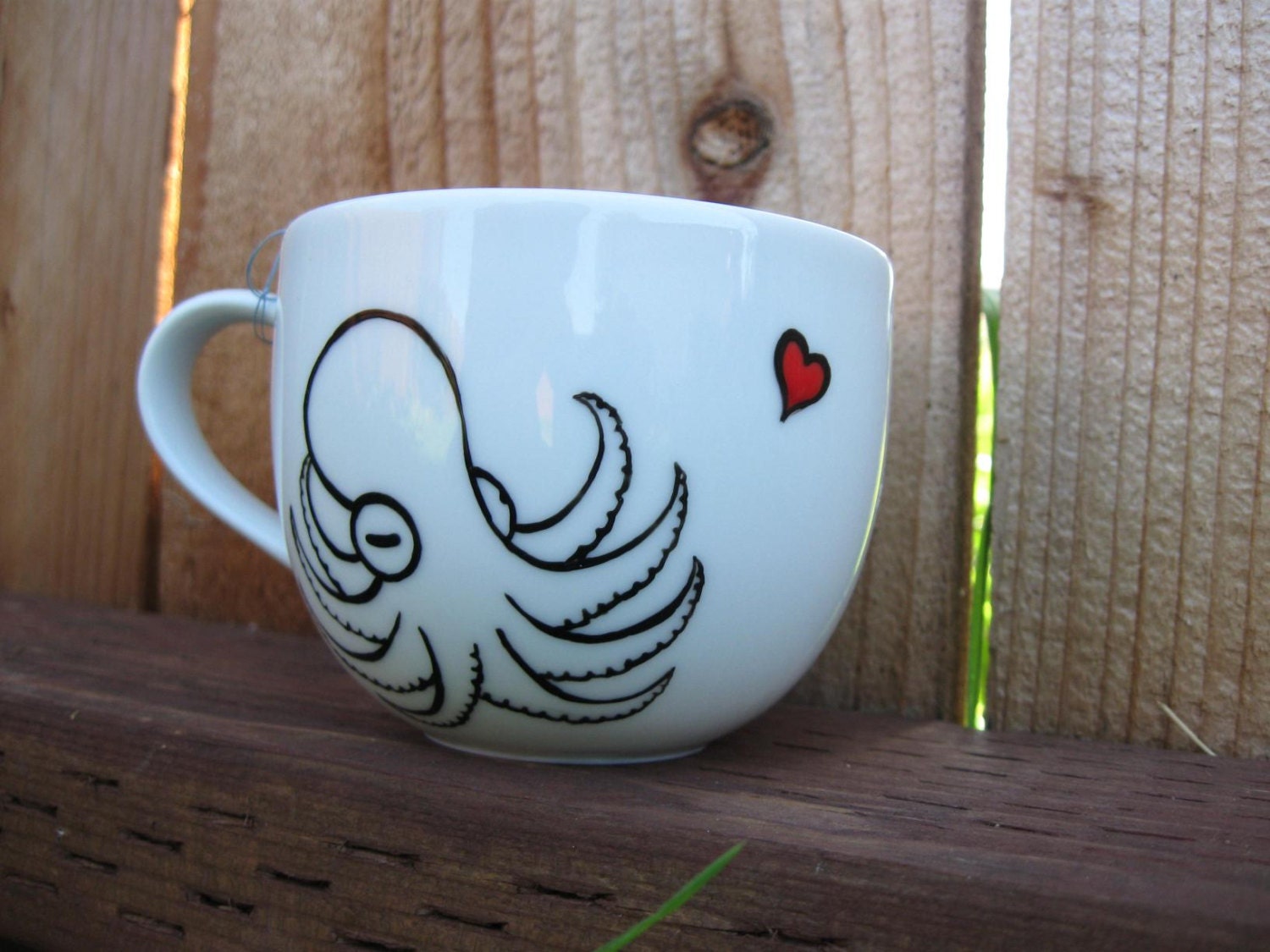 An Octopus in Love teacup