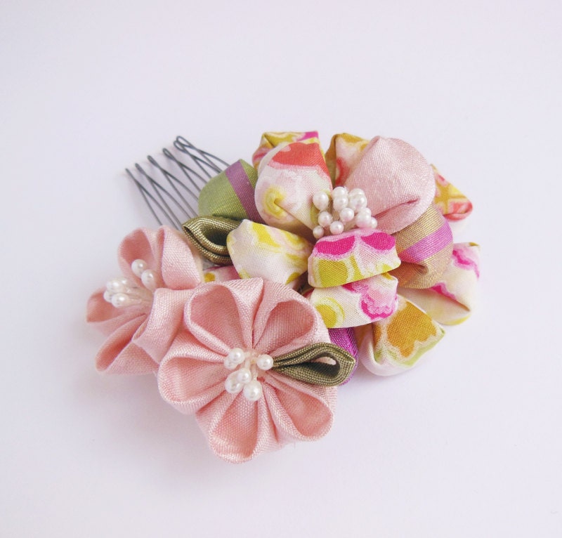 Sakura Tsumami Kanzashi Maiko Hair Comb Cherry Blossom