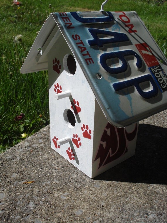 WSU Cougar Birdhouse