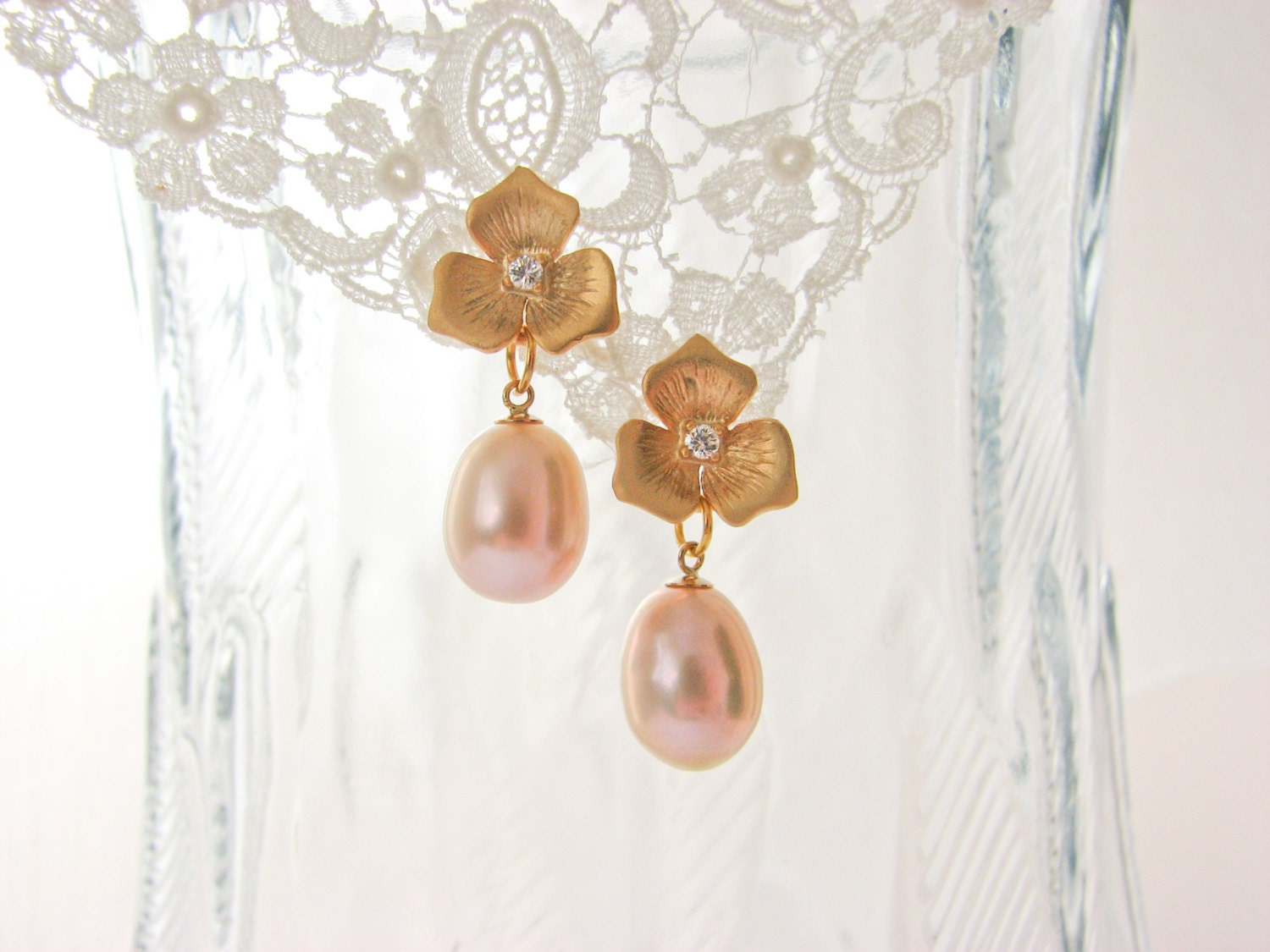 Gold flower and pearl drop earrings, bridal wedding formal dangle blush light powder pink pearls