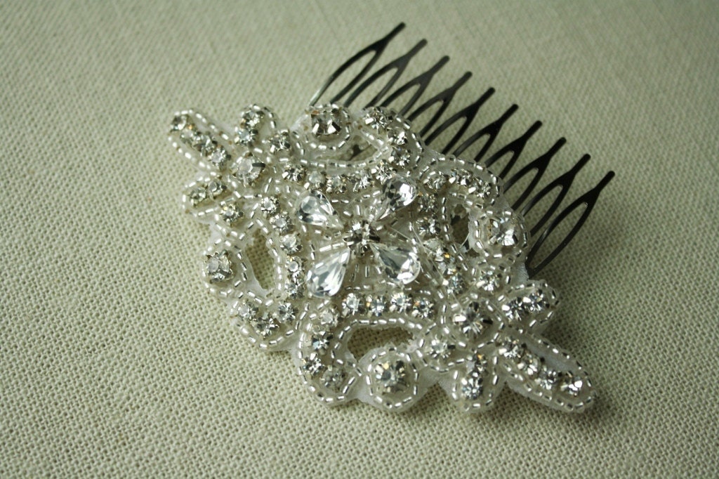 Bridal Hair Comb, Wedding Hair Accessory, Crystal Hair Comb, Wedding Head Piece, Rhinestone Bridal Comb