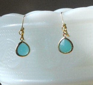 Bright Turquoise Teardrop Earrings