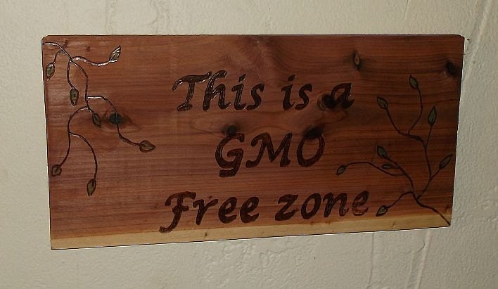 Wood GMO Free Zone Sign