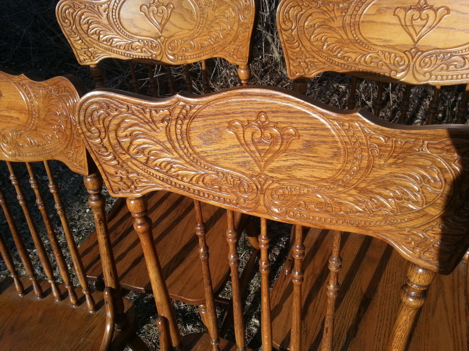 Vintage Chairs Solid Oak Cottage Style Nice Finish Set of 4