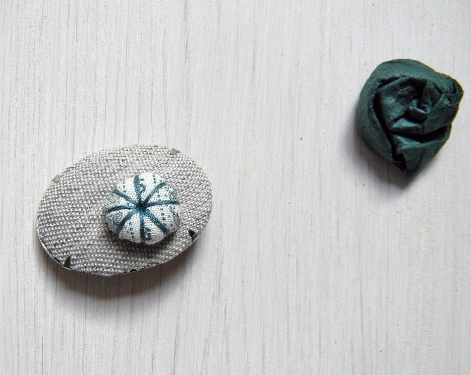 Linen brooch, fabric hand stitched flower, oval brooch. Beige and teal green