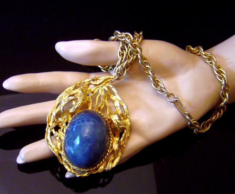 Vintage Les Bernard Inc designer Pendant Necklace SHOW STOPPER
