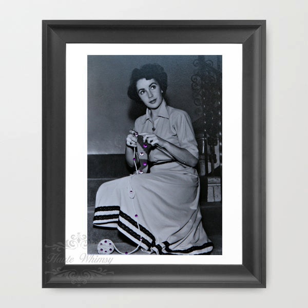 Elizabeth Taylor: Knitting