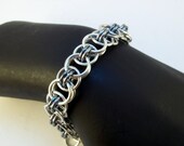 Black Ice Helm Chain Simply Elegant Chainmaille Bracelet - Unique Chainmail Jewelry in Dark Grey - Perfect Casual Bracelet