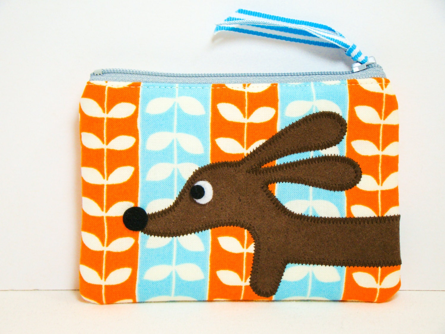 Dachshund Coin Purse - Doxie Fresh Modern Leaves