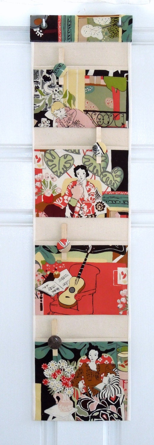 Wall or Door Organizer in a Design of Serene Rooms