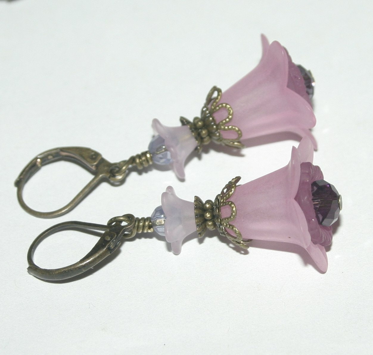 Flower Earrings, Vintage Style, Hand Dyed Lucite Lily Earrings in Pale Pinks and Purples, Antique Bronze, Gift for Her