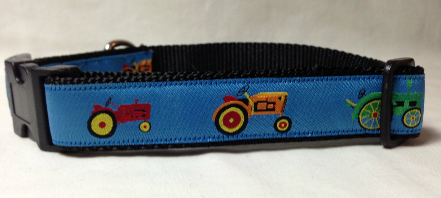 Tractor  Dog Collar
