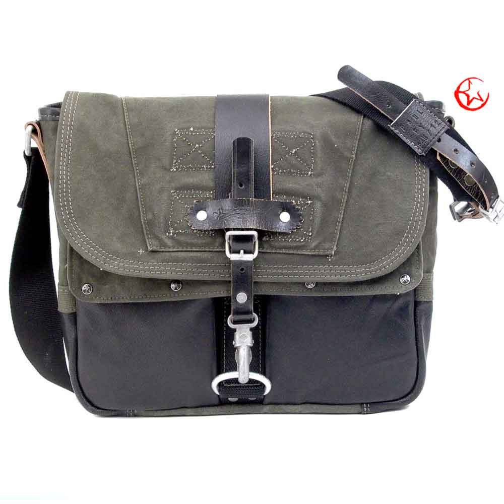 Canvas Messenger Bag // Upcycled and Handmade by peace4you - Model paul-2125
