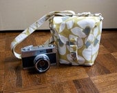 dslr camera bag // padded adjustable strap small camera bag // canon rebel case // CUSTOM in your choice of fabric