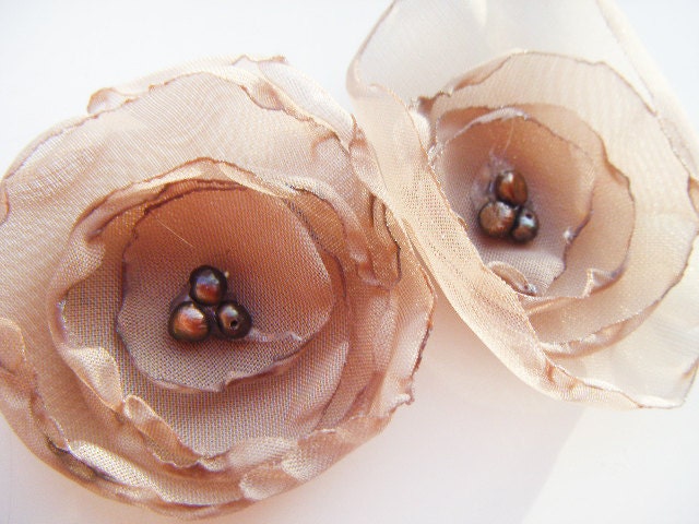 Brown wedding table decoration flowers, silk chiffon fabric flowers x 10 CAPPUCCINO