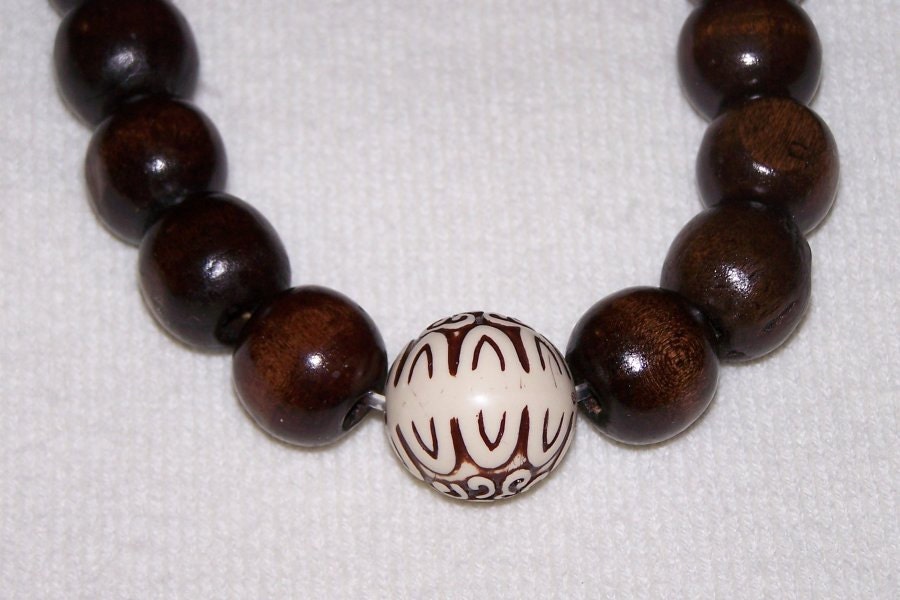 Women's Handmade Beaded Necklace and Bracelet Set, Dark Wooden Beads