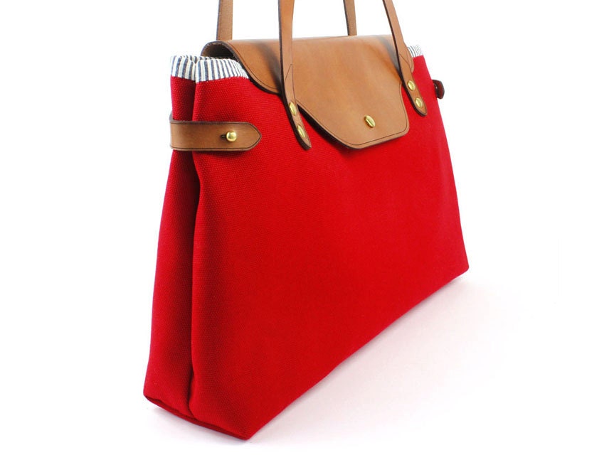 The Row Tote in Poppy