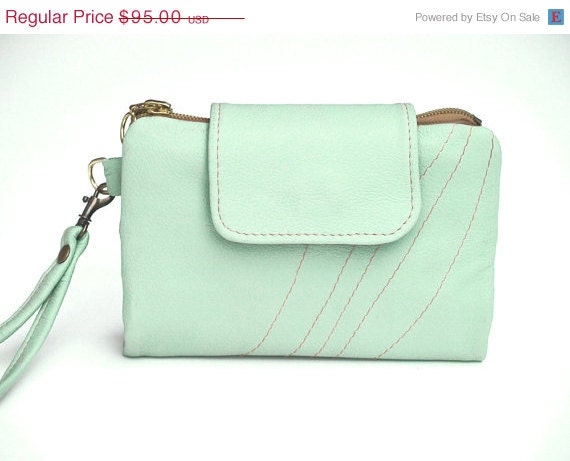 Leather Wallet Wristlet, Mint Leather iPhone Wallet , Galaxy s3 wallet, iPhone 4, 4s, iPhone 5 Wallet, June Finds / Summer Fashion SALE
