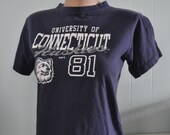 Vintage Tee UCONN Basketball TShirt Connecticut CT Huskies BBall Faded Distressed Ladies SMALL Medium