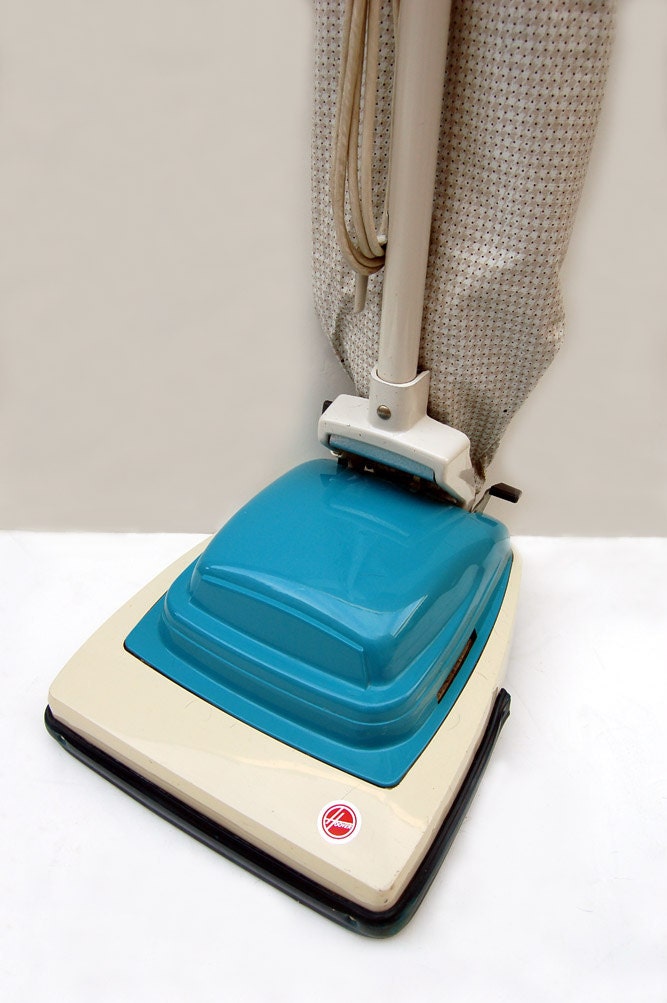 Collectable Vintage Hoover Upright  Vacuum in Turquoise