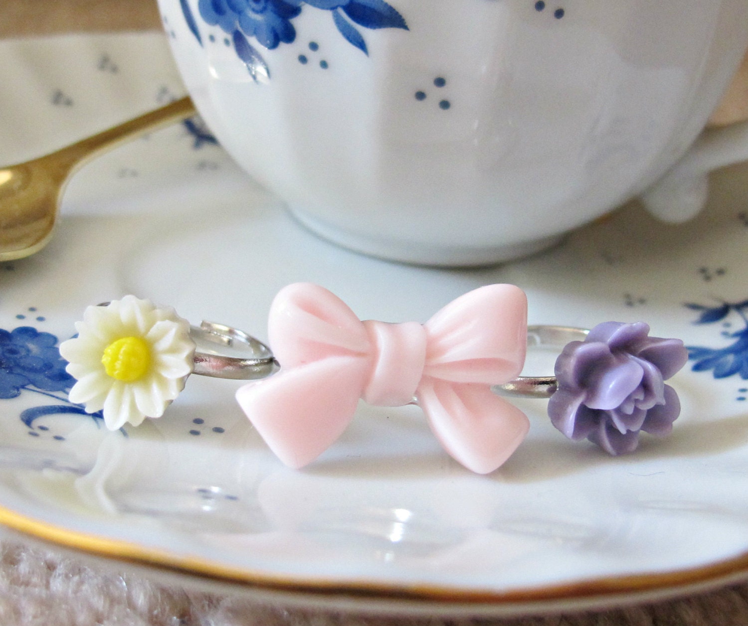 Bo Peep Children's Ring Set. Flower Lemon Pink Yellow Purple Trio Bow Girls Party Favour Bonbonniere