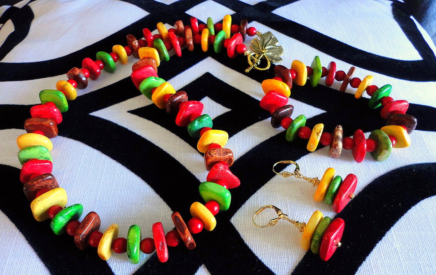 Tropical Islands/Summer Wear Stone and Red Coral Jewelry Set