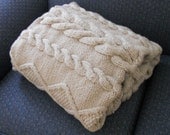 Chunky Hand Knit Double-strand Blanket, Off-white 48x62.