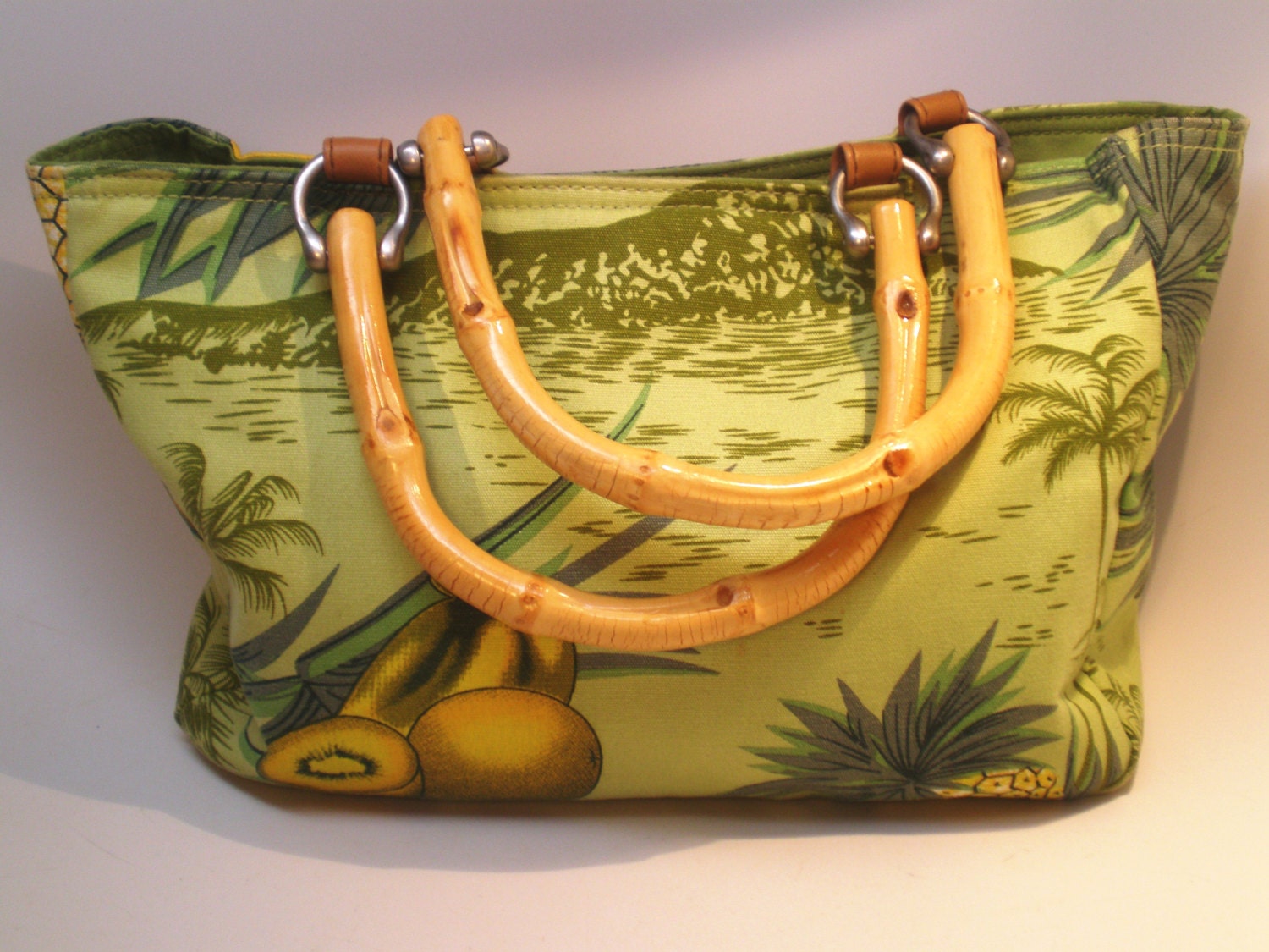 Vintage Relic Tropical Purse/Handbag/Tote Bamboo Handles Hawaiian Fruits Palms Summer Vacation Resort Statement