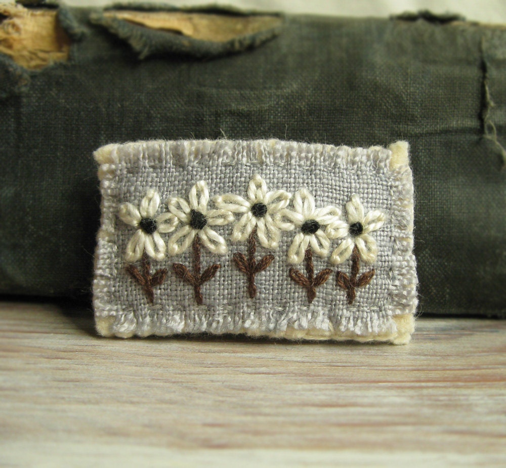 Brooch with Hand Embroidered White Flowers on Light Grey Linen