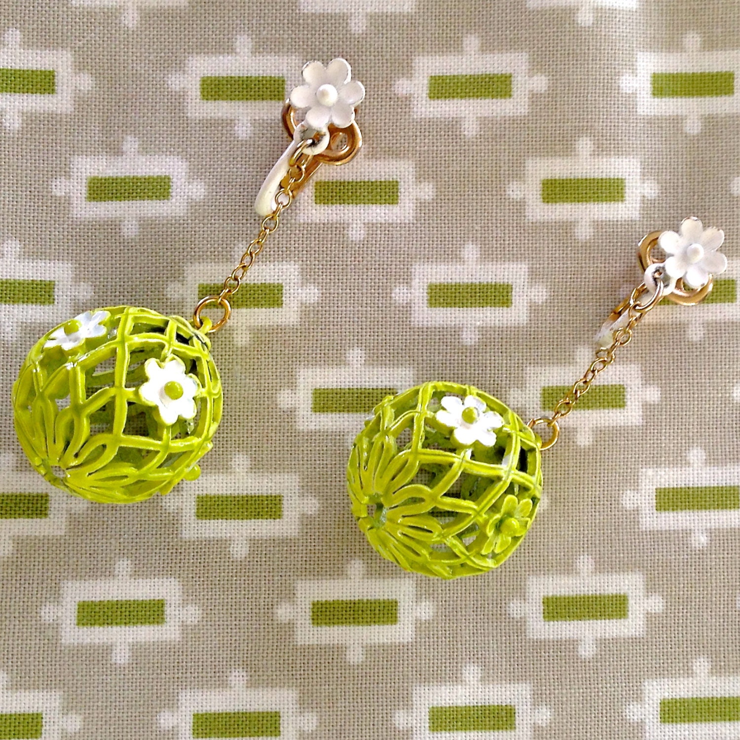 Vintage 1960s Enameled Metal Drop Earrings