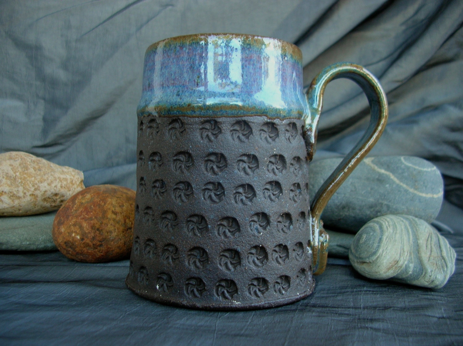 Ceramic Beer Mug, Coffee Mug, Tea Cup in Dusk Purple and Black Mountain