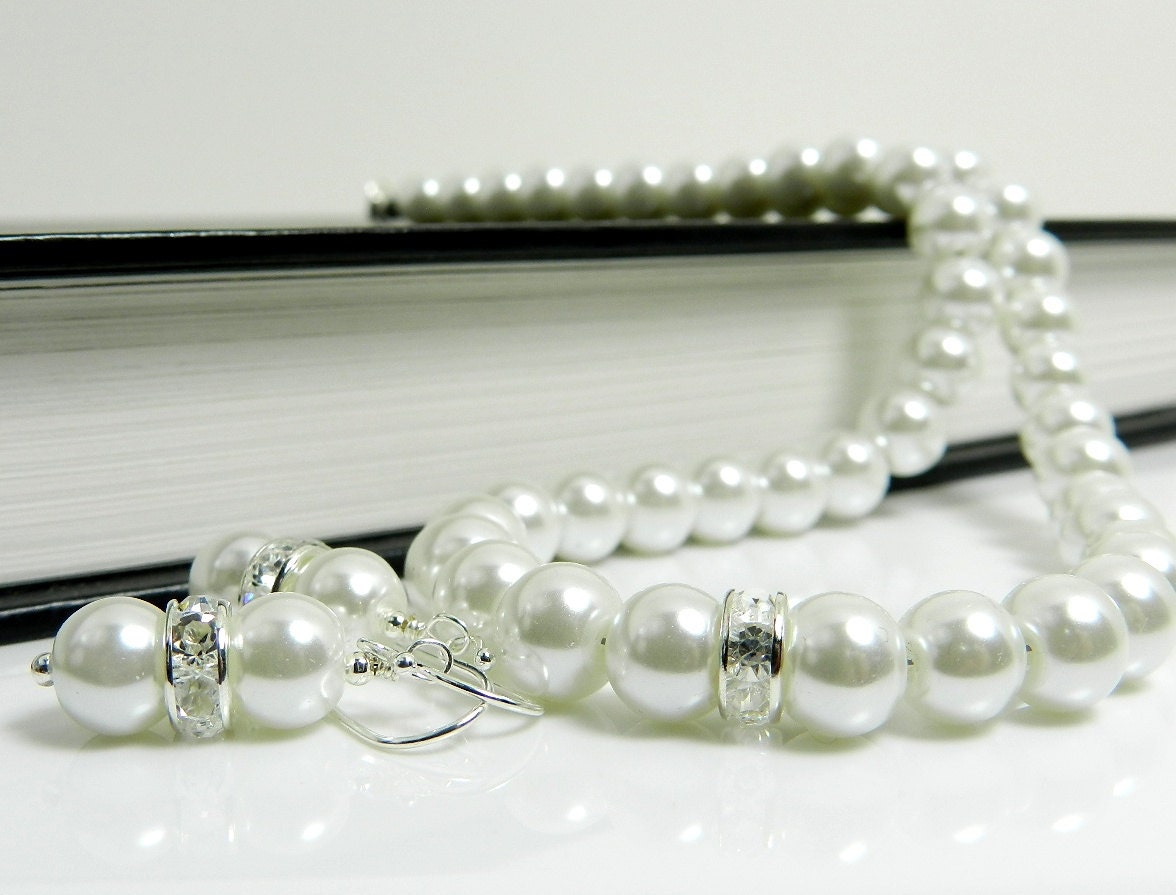 Pearl Jewelry Set - White Pearl Bridesmaid Necklace and Earring Set w Rhinestones
