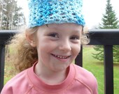 Crocheted cotton toddler crown blue