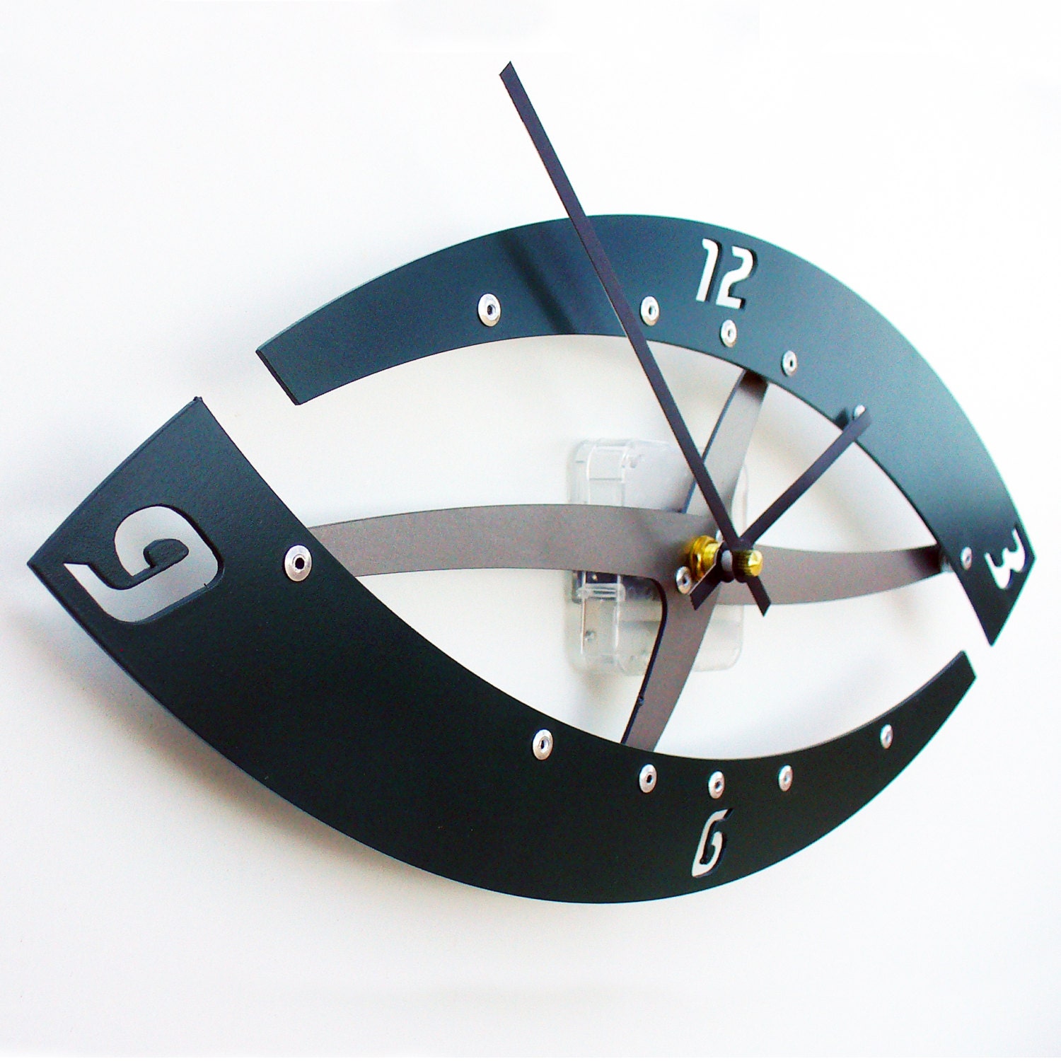 Sweep II Modern Wall Clock (Hunt Club Green) Custom Color Available