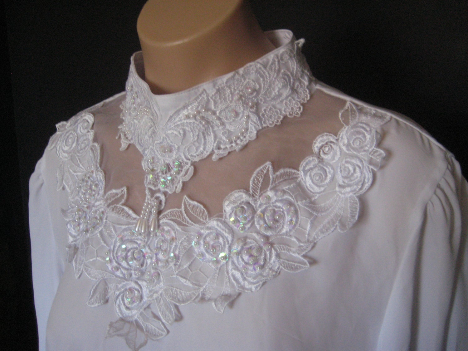 1980's Mapssy embroidered blouse